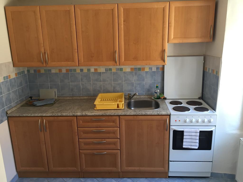 Apartments At The Golden Plough Prague Room photo